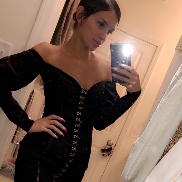 Meet your Posher, Andrea - Picture 3 of 8